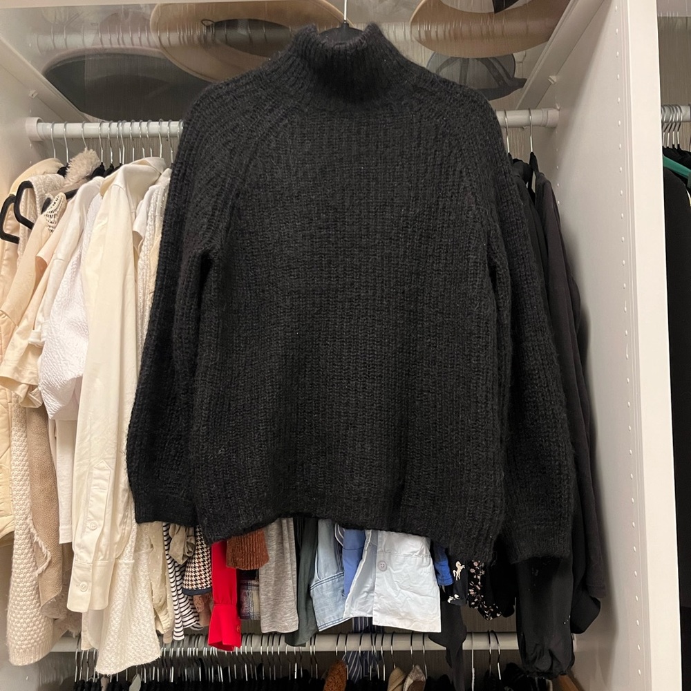 COS mohair black sweater xs